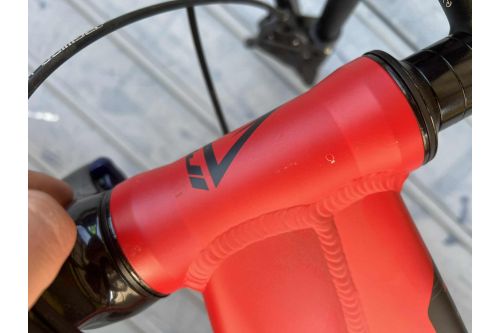 Rower górski Fuji Nevada 2.0 LTD 2x10 Deore - OUTLET